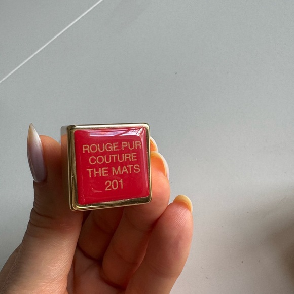 Yves Saint Laurent lipstick Rouge Pur Couture The Mats 201 Orange Imagine - Picture 5 of 7